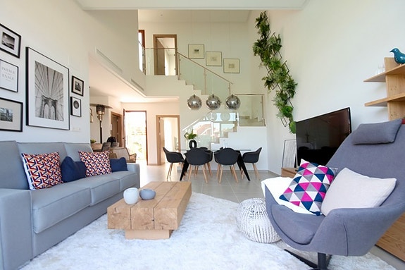 En megler med gode referanser - SPANIA1.no