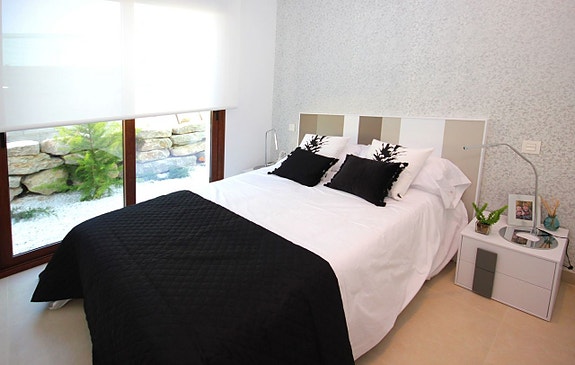 En megler med gode referanser - SPANIA1.no