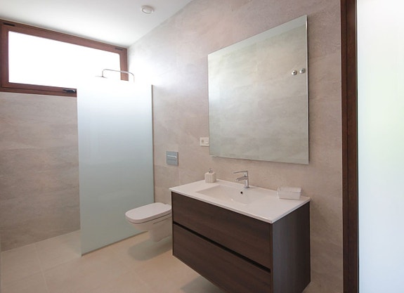 En megler med gode referanser - SPANIA1.no