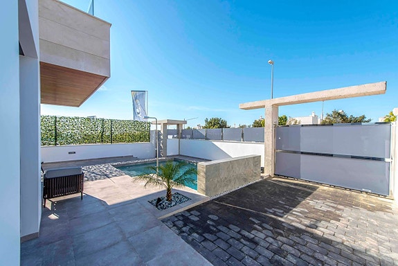 En megler med gode referanser -  SPANIA1.no