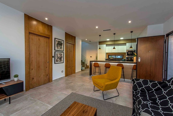 En megler med gode referanser -  SPANIA1.no