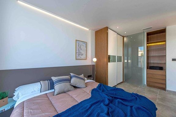 En megler med gode referanser -  SPANIA1.no