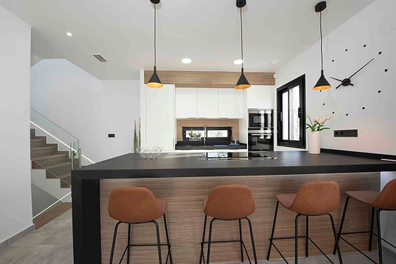 En megler med gode referanser -  SPANIA1.no