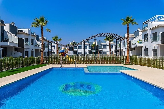 En megler med gode referanser -  SPANIA1.no