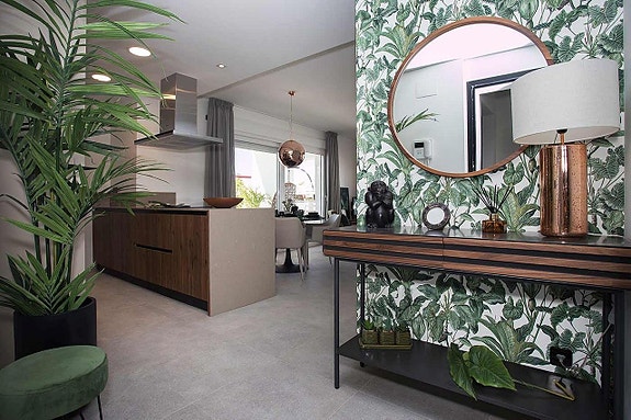 En megler med gode referanser - SPANIA1.no