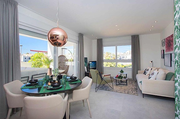 En megler med gode referanser - SPANIA1.no