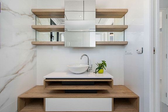 En megler med gode referanser -  SPANIA1.no