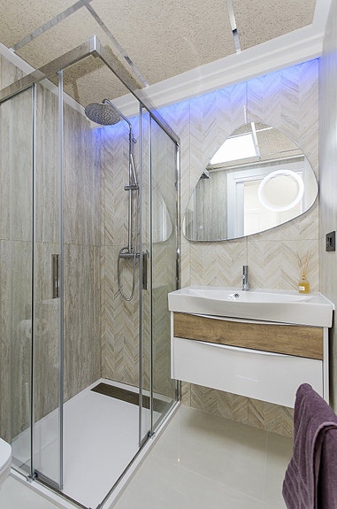 En megler med gode referanser - SPANIA1.no