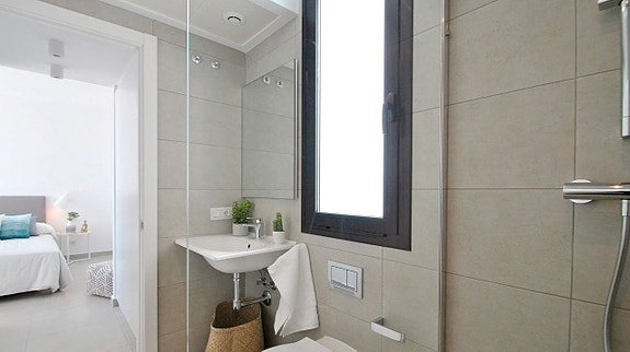 En megler med gode referanser -  SPANIA1.no