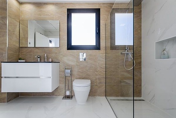 En megler med gode referanser - SPANIA1.no