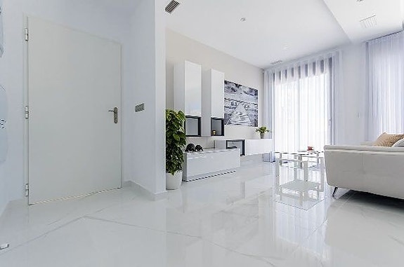 En megler med gode referanser - SPANIA1.no