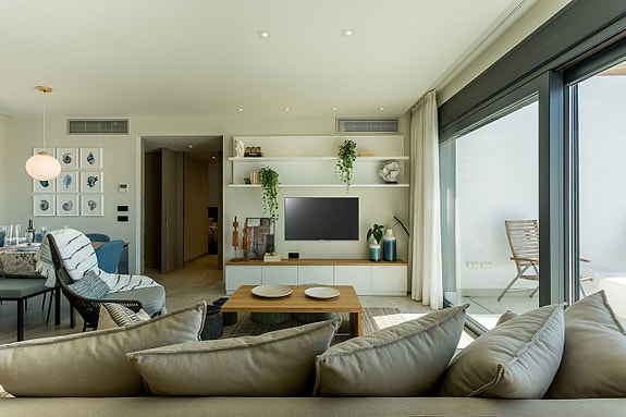 En megler med gode referanser - SPANIA1.no