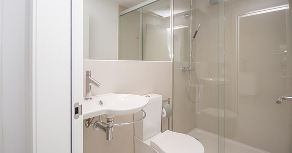 En megler med gode referanser - SPANIA1.no