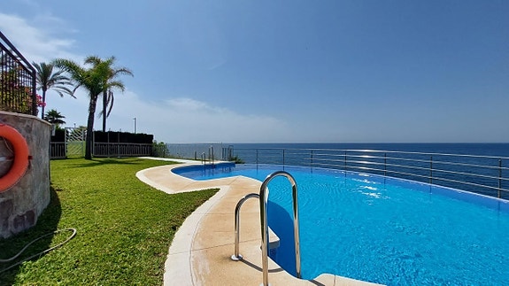 En megler med gode referanser - SPANIA1.no