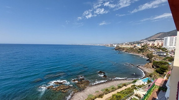 En megler med gode referanser - SPANIA1.no