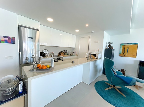 En megler med gode referanser -  SPANIA1.no