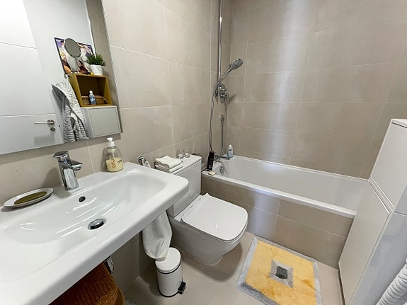 En megler med gode referanser -  SPANIA1.no