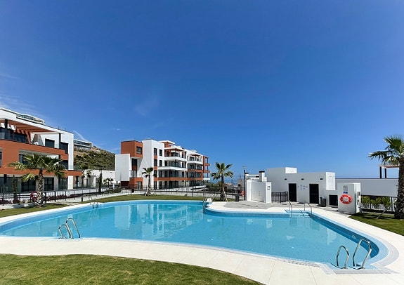 En megler med gode referanser -  SPANIA1.no