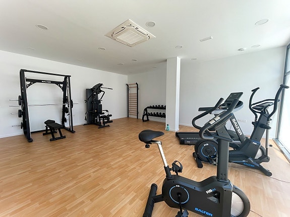 En megler med gode referanser -  SPANIA1.no