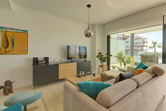 En megler med gode referanser -  SPANIA1.no