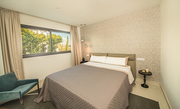 En megler med gode referanser - SPANIA1.no