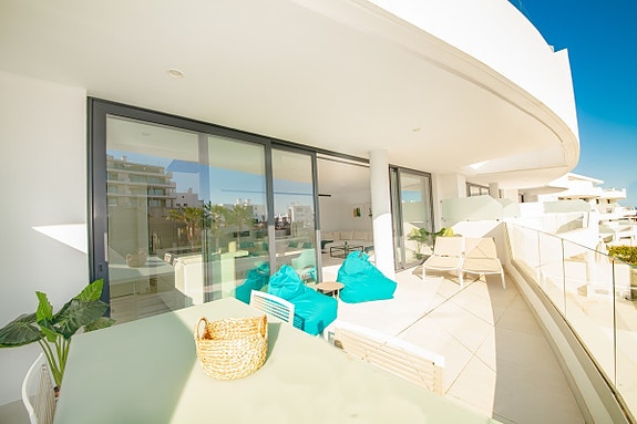 En megler med gode referanser - SPANIA1.no