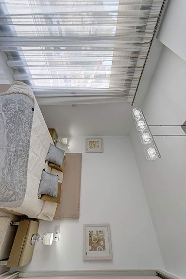 En megler med gode referanser - SPANIA1.no