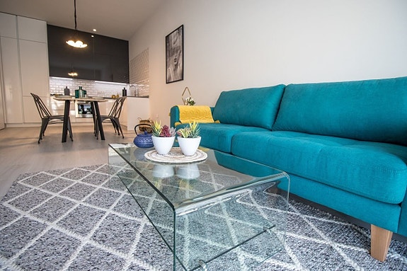 En megler med gode referanser - SPANIA1.no