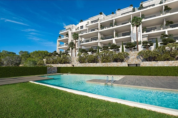 En megler med gode referanser - SPANIA1.no