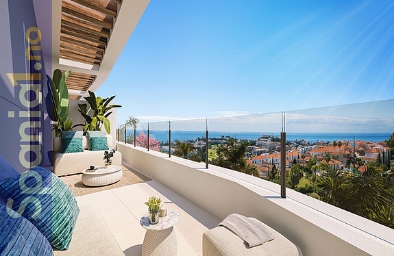 En megler med gode referanser - SPANIA1.no