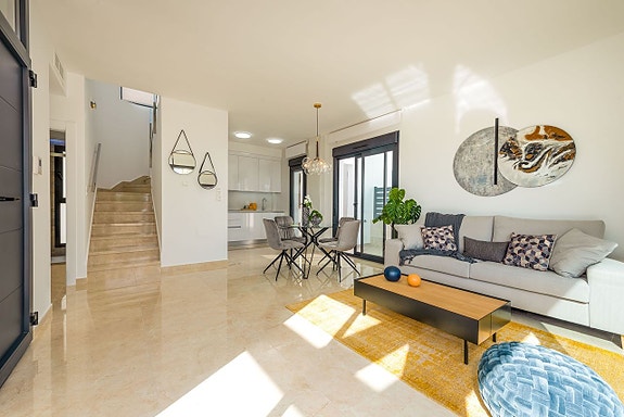 En megler med gode referanser - SPANIA1.no