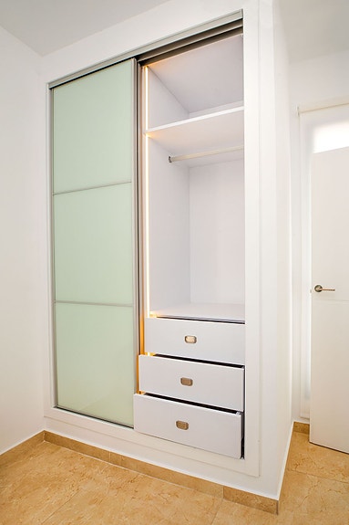 En megler med gode referanser - SPANIA1.no