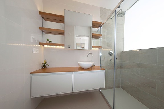 En megler med gode referanser - SPANIA1.no