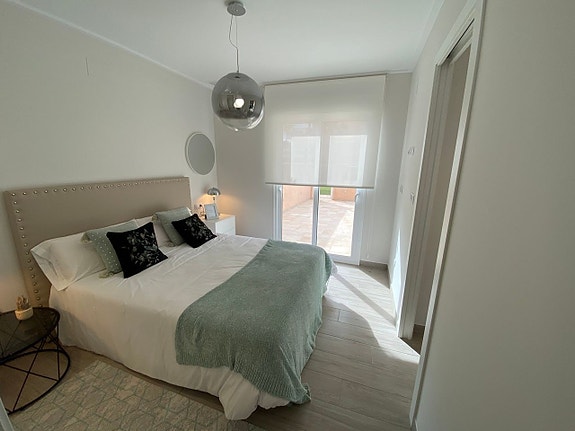 En megler med gode referanser - SPANIA1.no