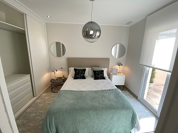 En megler med gode referanser - SPANIA1.no