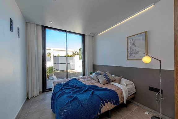 En megler med gode referanser -  SPANIA1.no