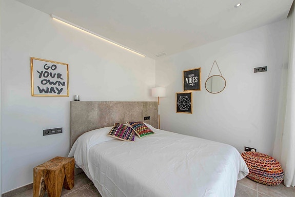 En megler med gode referanser -  SPANIA1.no