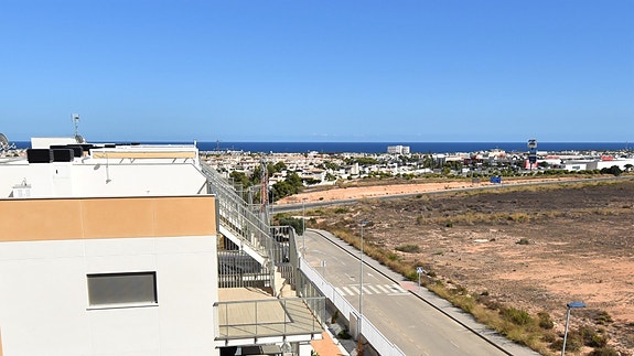 En megler med gode referanser - SPANIA1.no