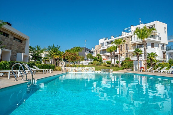 En megler med gode referanser - SPANIA1.no