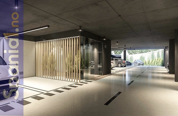 En megler med gode referanser - SPANIA1.no