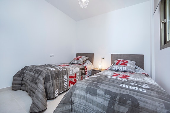 En megler med gode referanser - SPANIA1.no