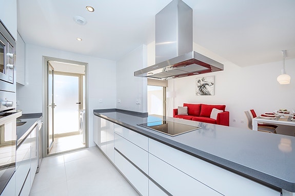 En megler med gode referanser - SPANIA1.no