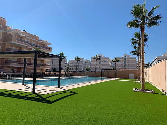 En megler med gode referanser -  SPANIA1.no