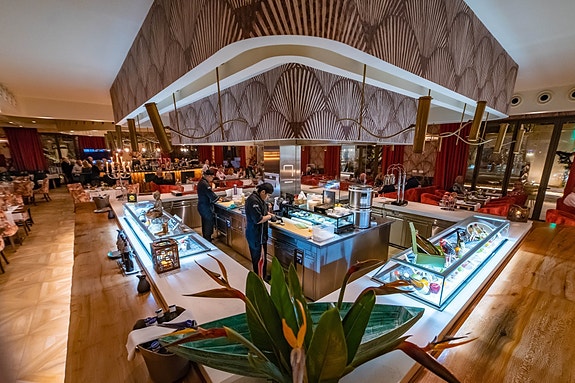 Gangavstand til restaurant Doss Restaurant i Cabopino