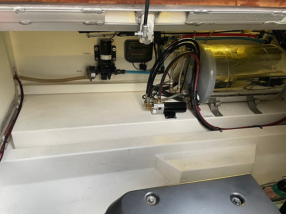 Marex 350 cc med D6 400 25 of 30