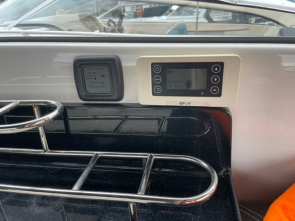 Marex 350 cc med D6 400 20 of 30