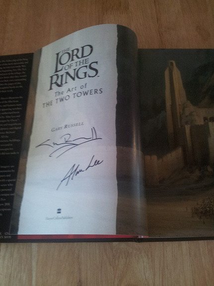 The Lord of the Rings: The Art of The Two Towers by Gary Russell