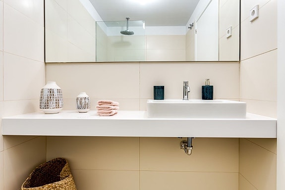 En megler med gode referanser - SPANIA1.no