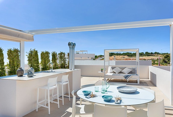 En megler med gode referanser - SPANIA1.no