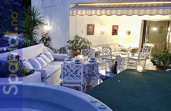 En megler med gode referanser - SPANIA1.no